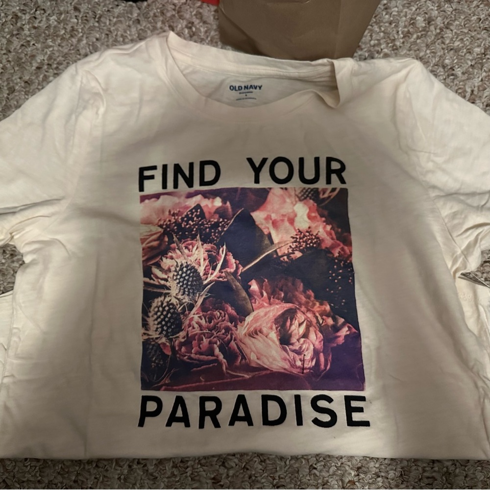 Old Navy EveryWear Slub-Knit Graphic T-Shirt for Women